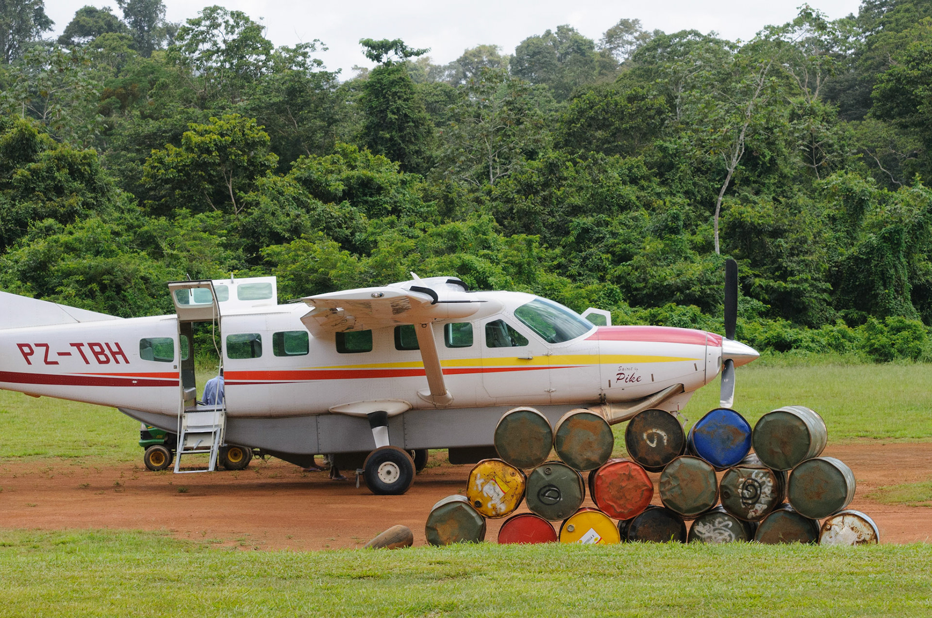 Kabalebo airstrip