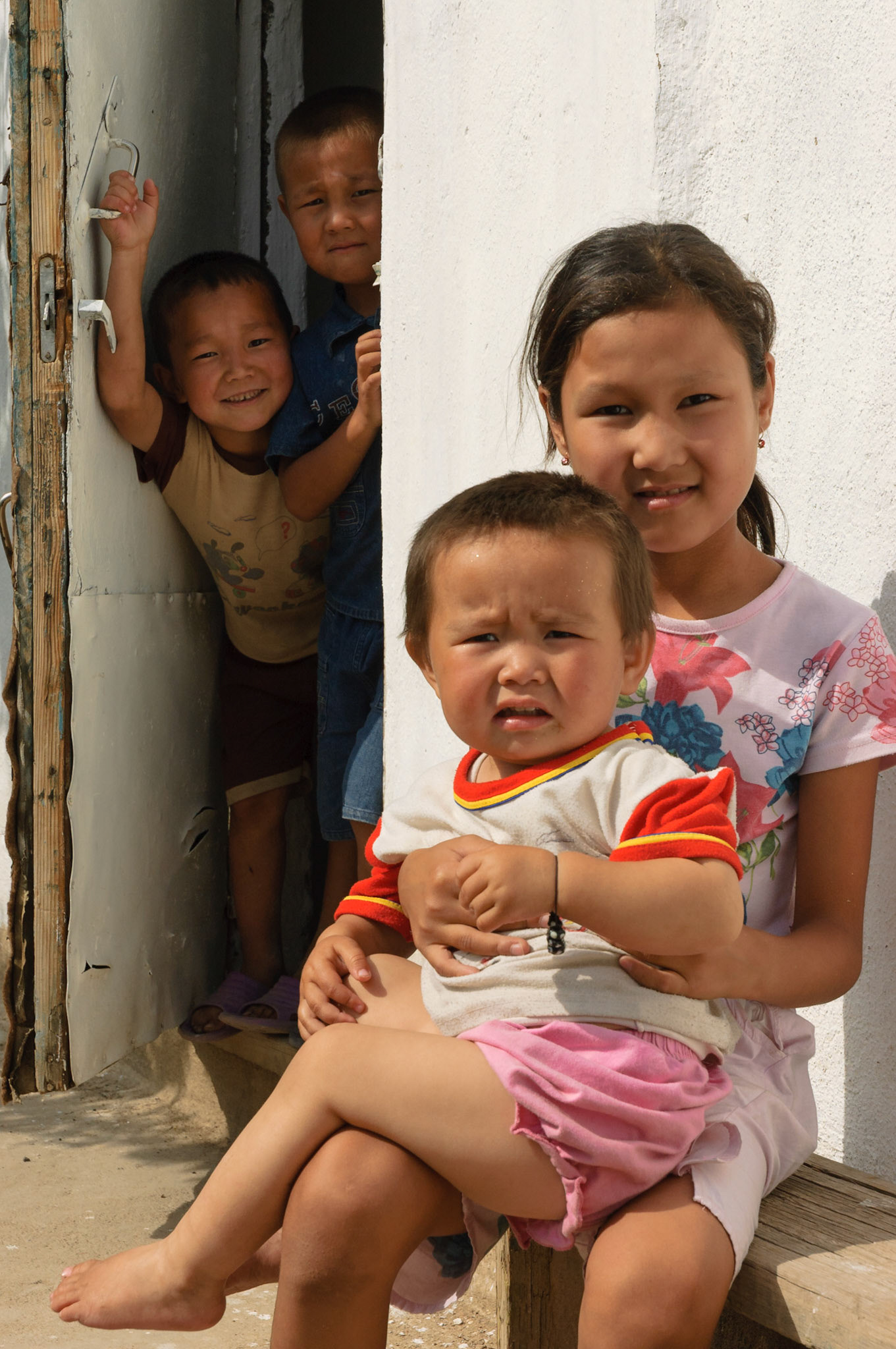 children of homestay host, Kochkor