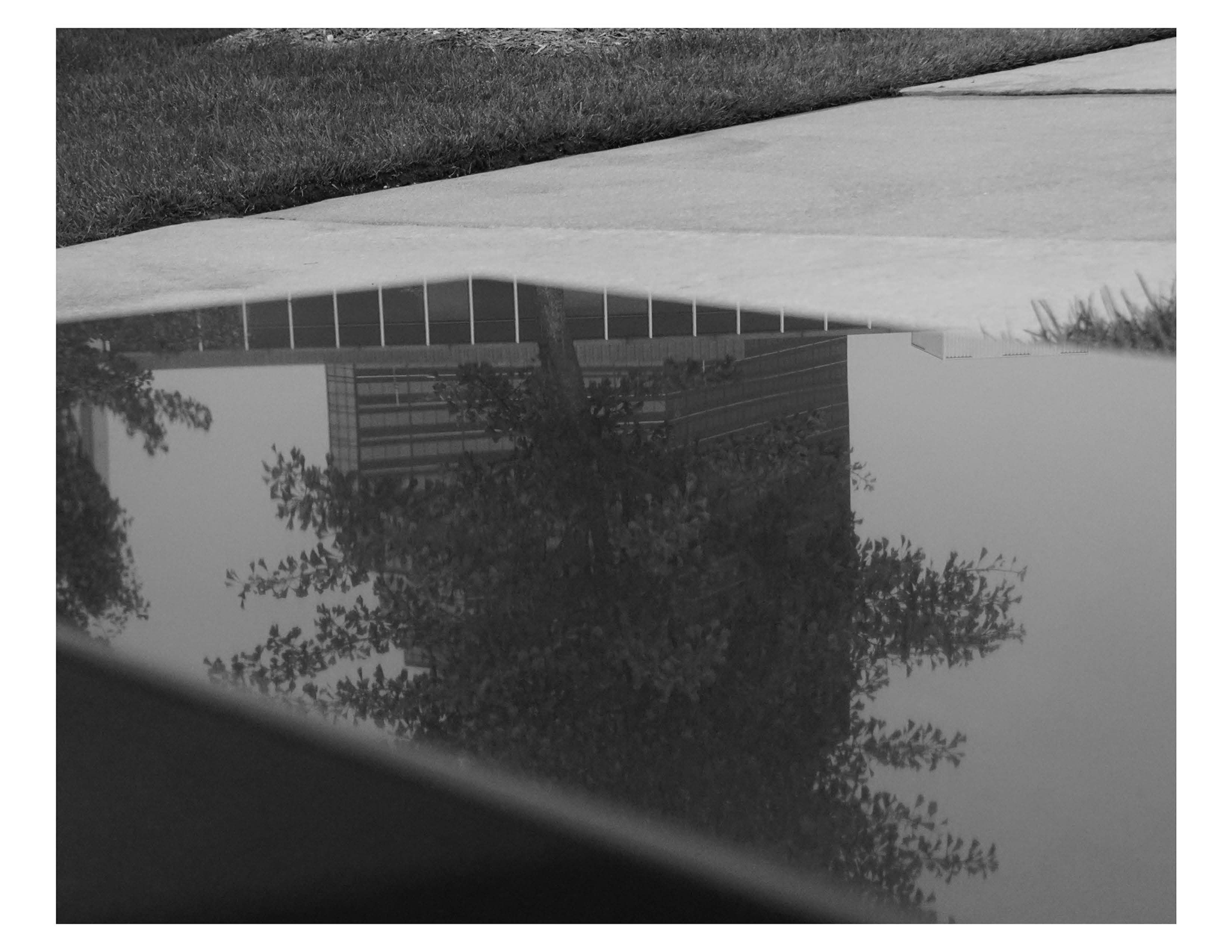 Photography has an edge, what is included and excluded