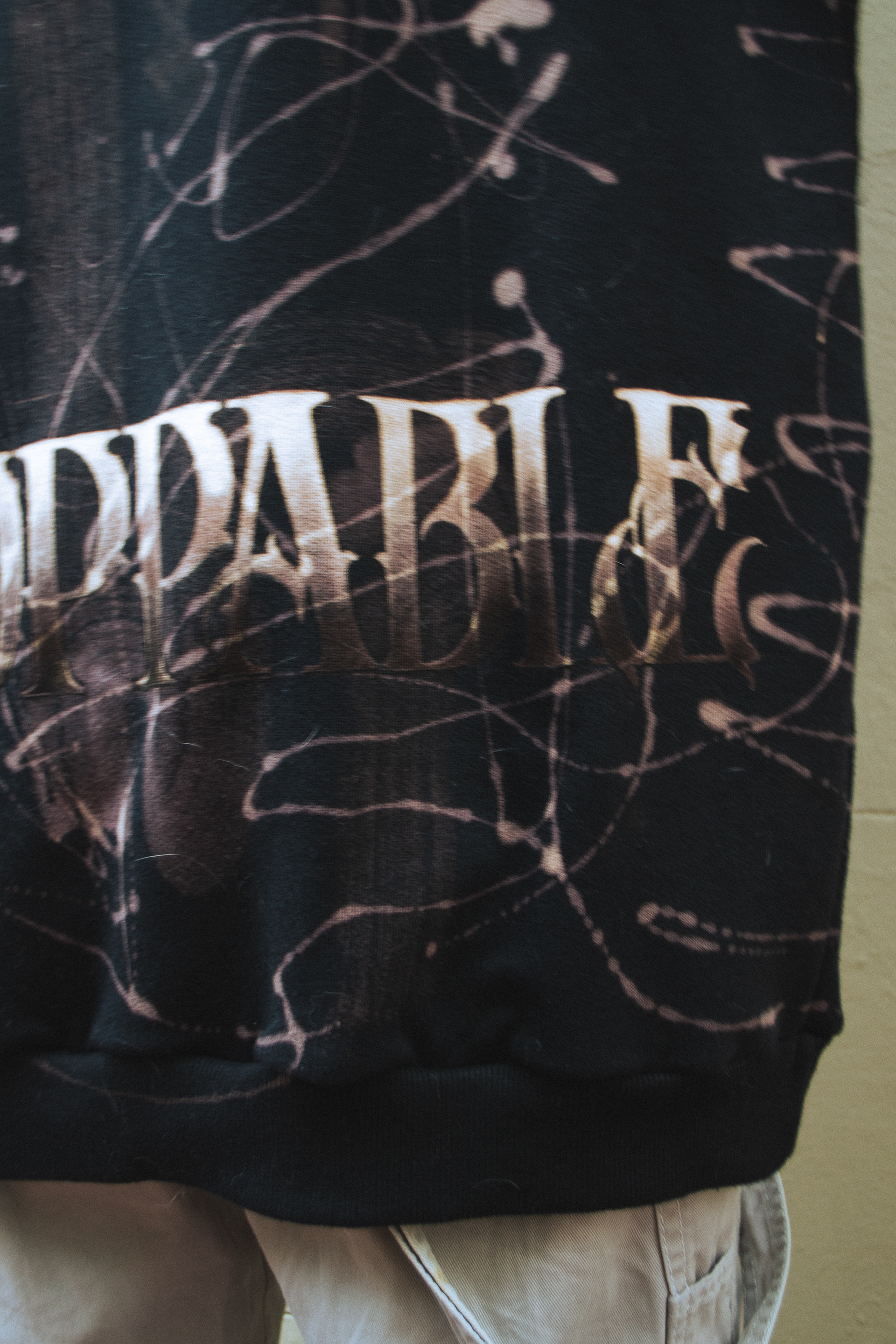 Bleach panting over 100% cotton hoodie