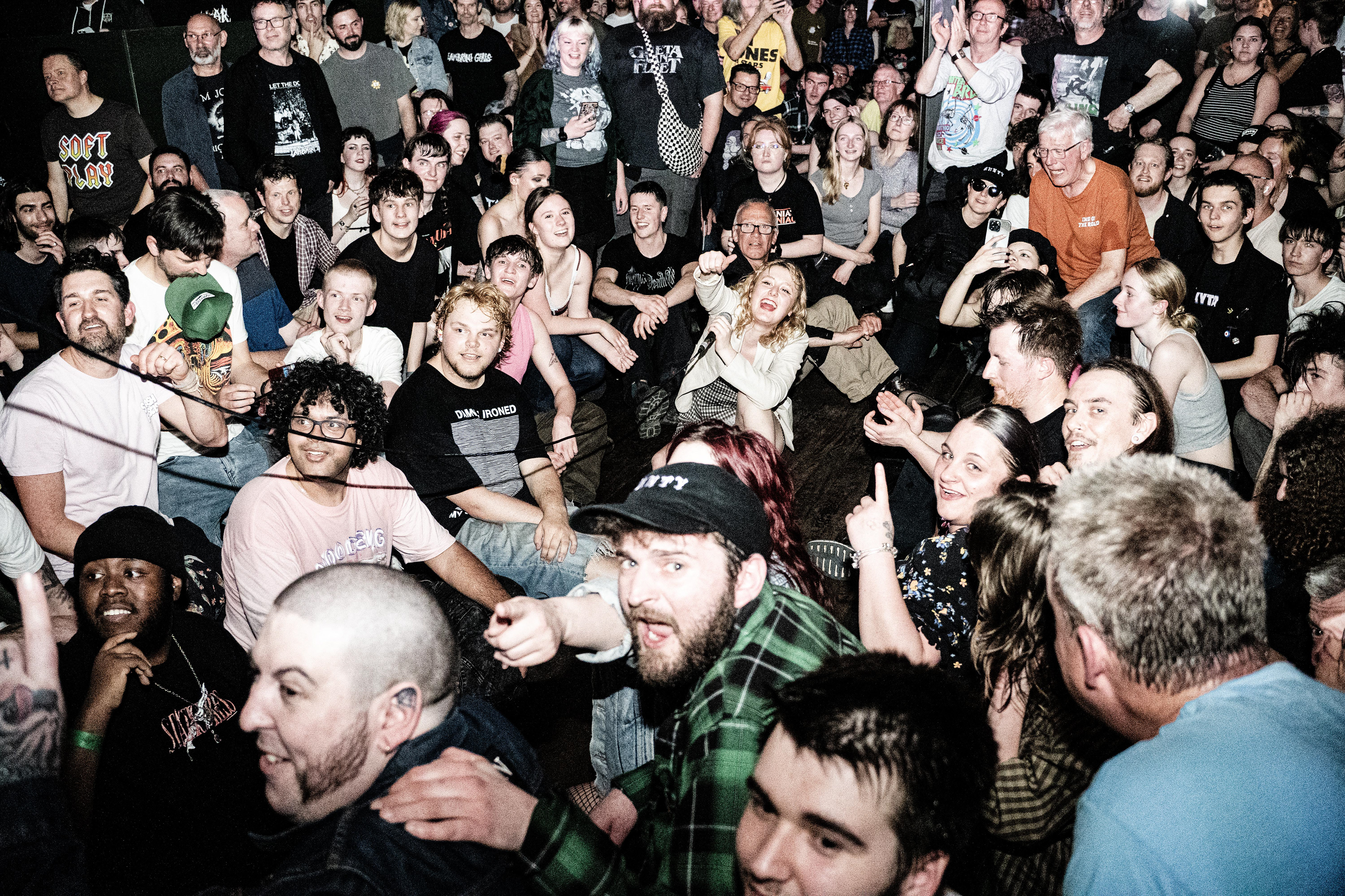 LAMBRINI GIRLS - PAPILLON