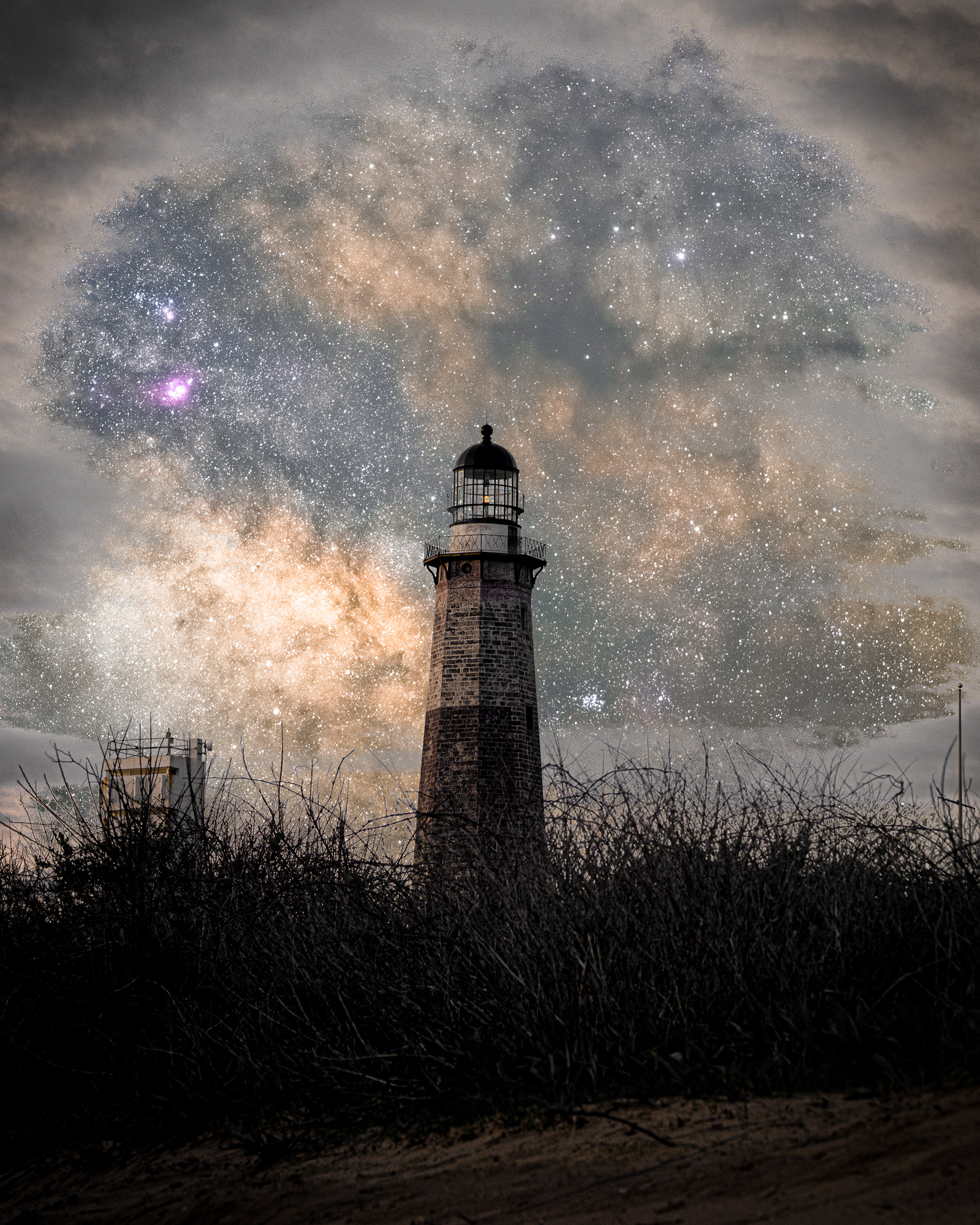 A close encounter with the Milky Way and the Montauk Lighthouse