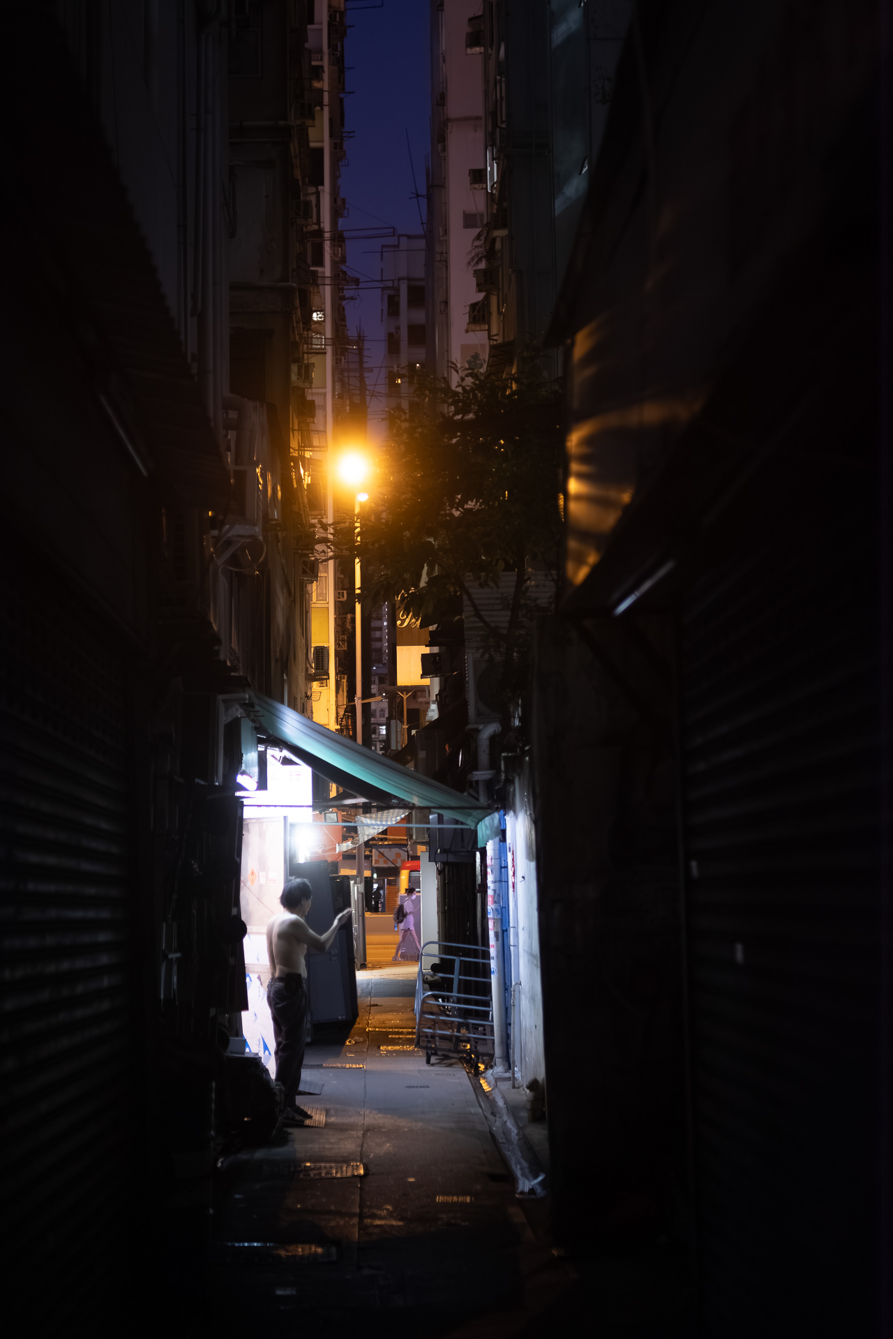 Hong Kong Night Alley 21