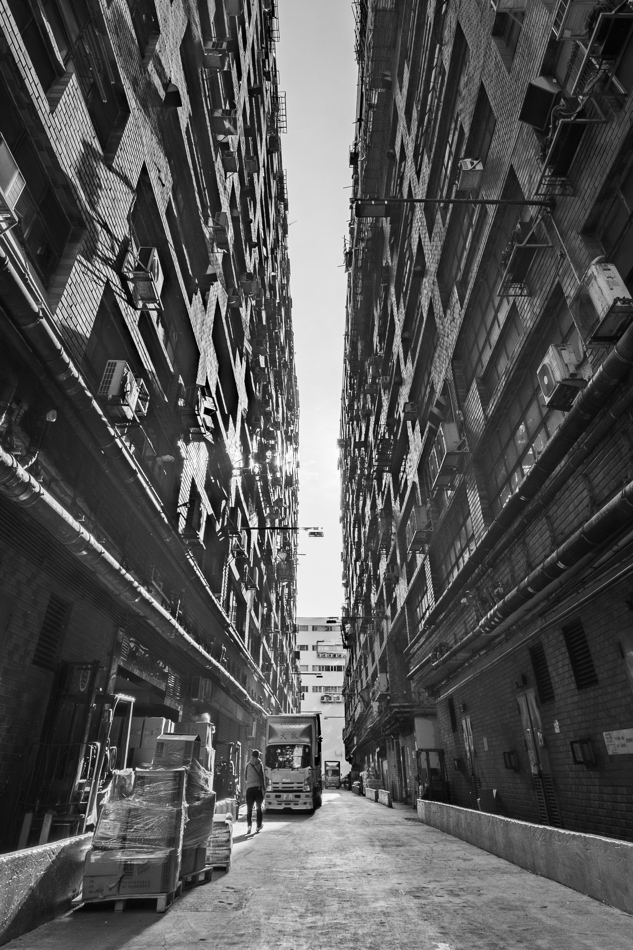 Hong Kong Day Alley, Yau Tong