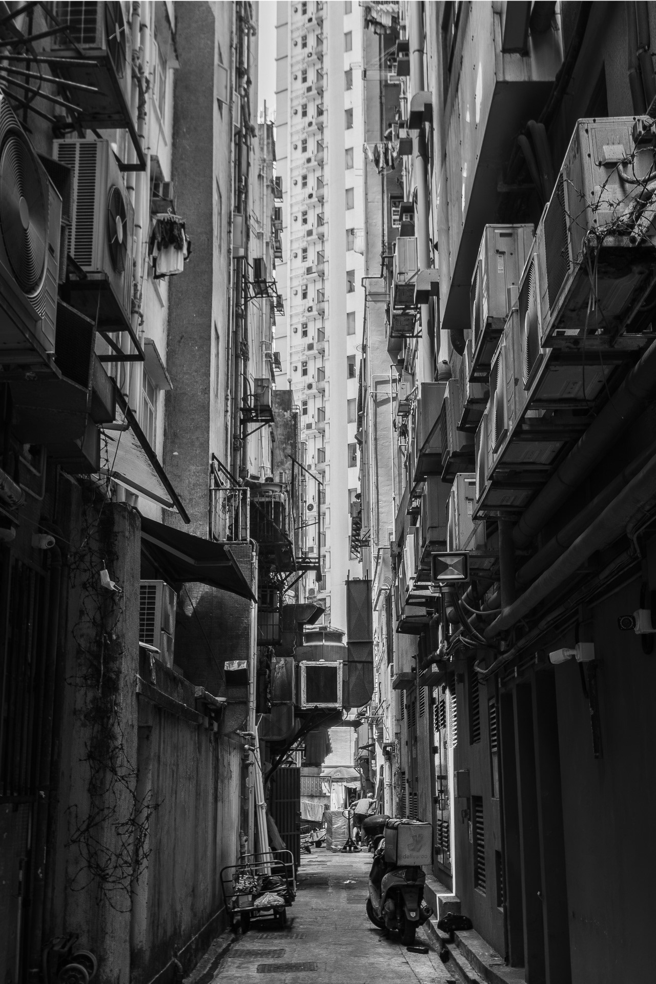 Hong Kong Day Alley 33