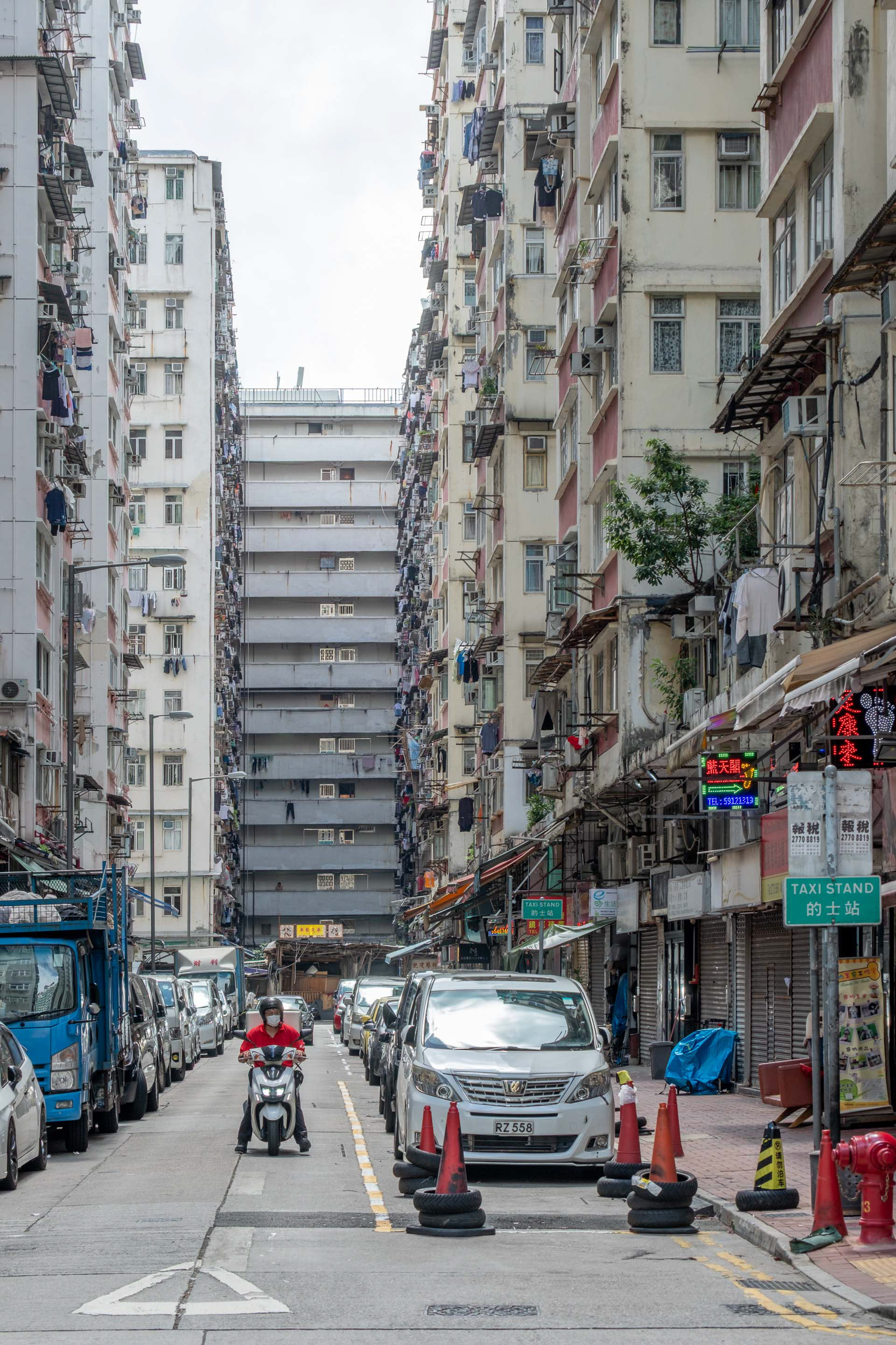 Hong Kong Streetscape, To Kwan Wan 2