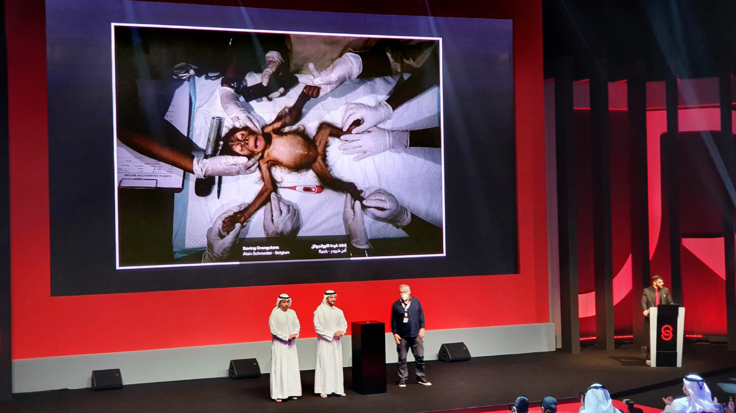 Award ceremony with Sheikh Sultan bin Ahmed Al Qasimi, Chairman of Sharjah Media Council