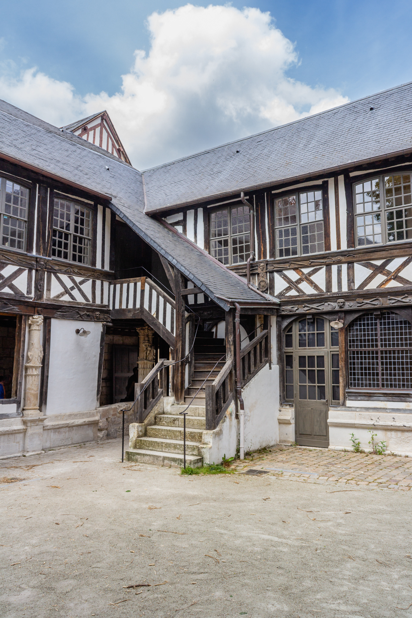 Aître Saint-Maclou