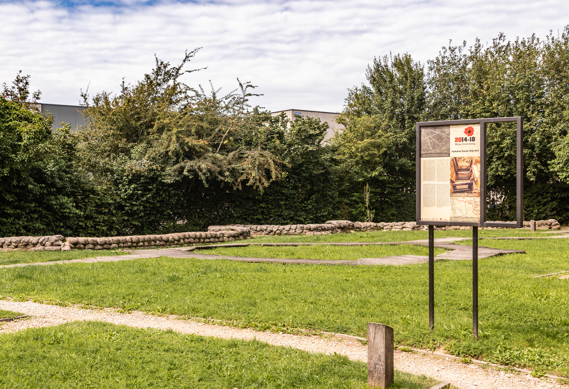 Yorkshire Trench and Dug Out, Ieper