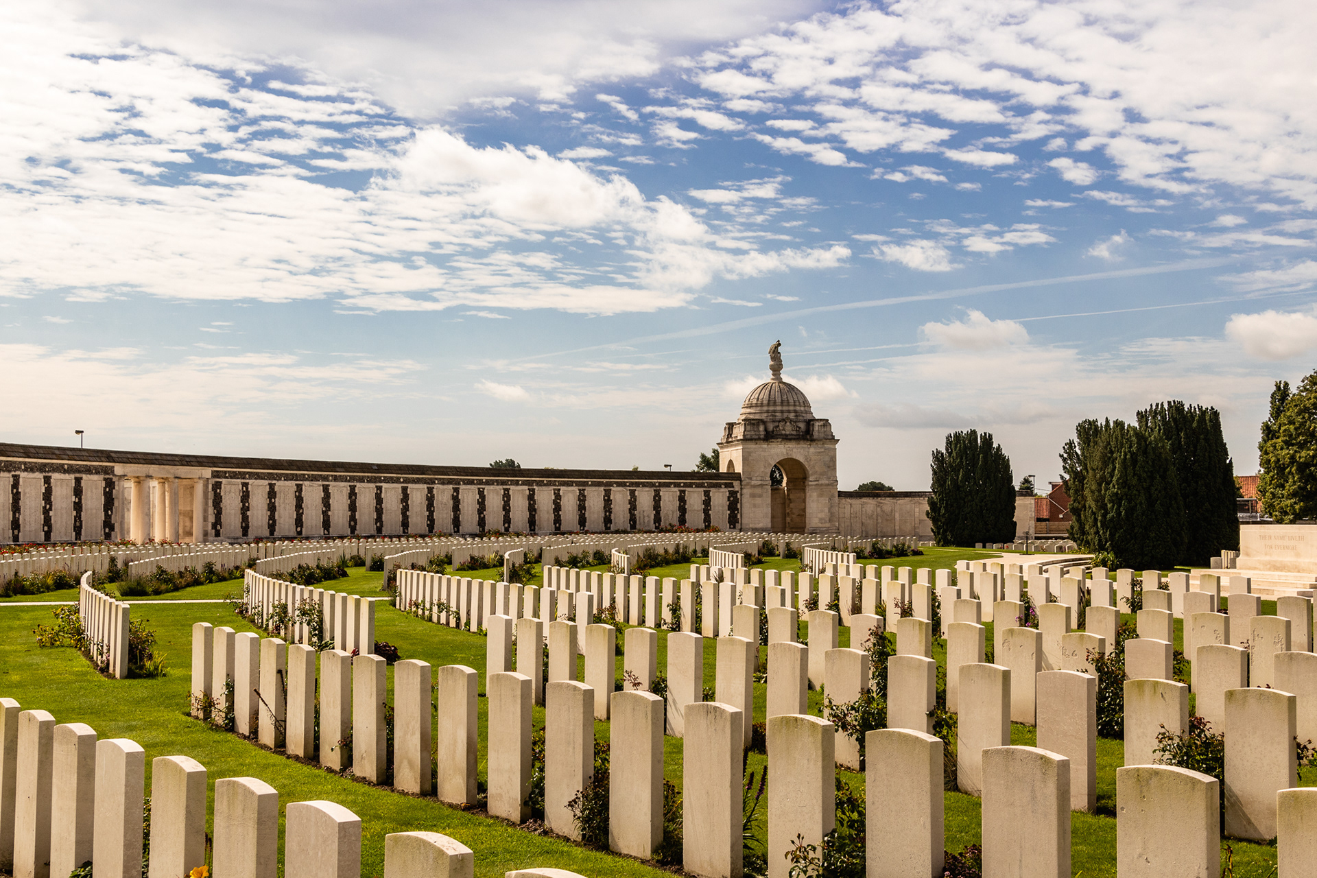 Tyne Cot Cemetery, Passendale