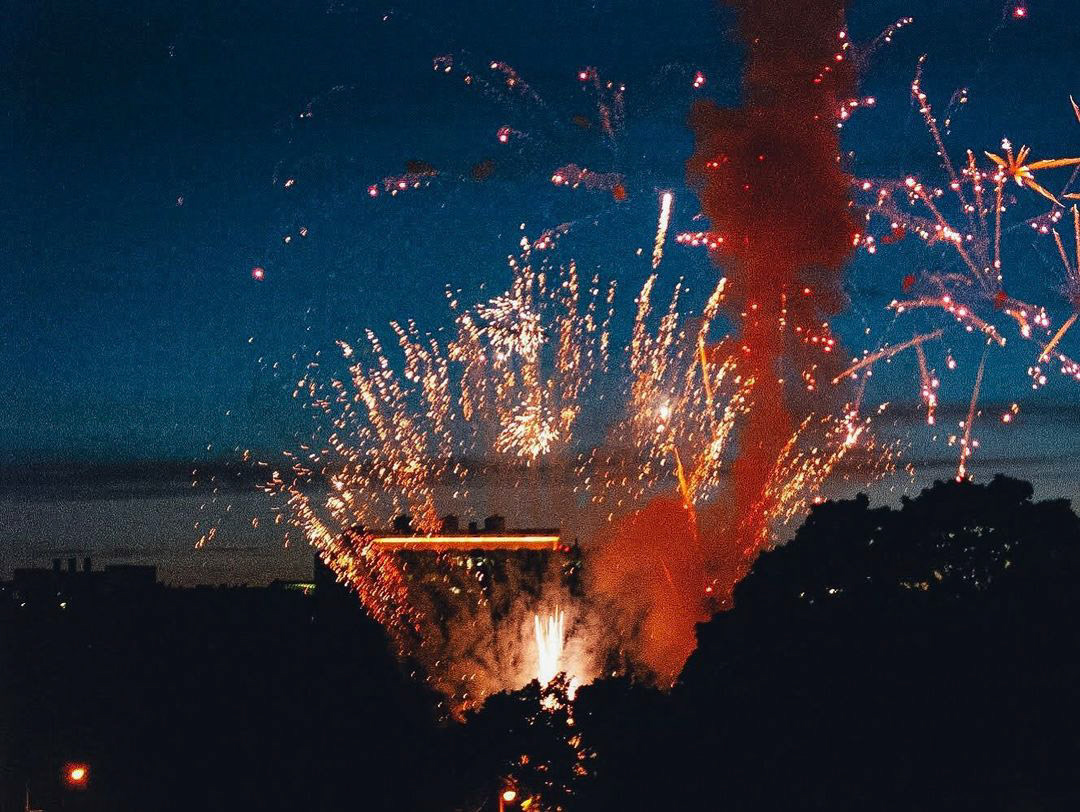 Captured using Leica Digilux 2 in Iowa City, Iowa on July 4, 2019.
