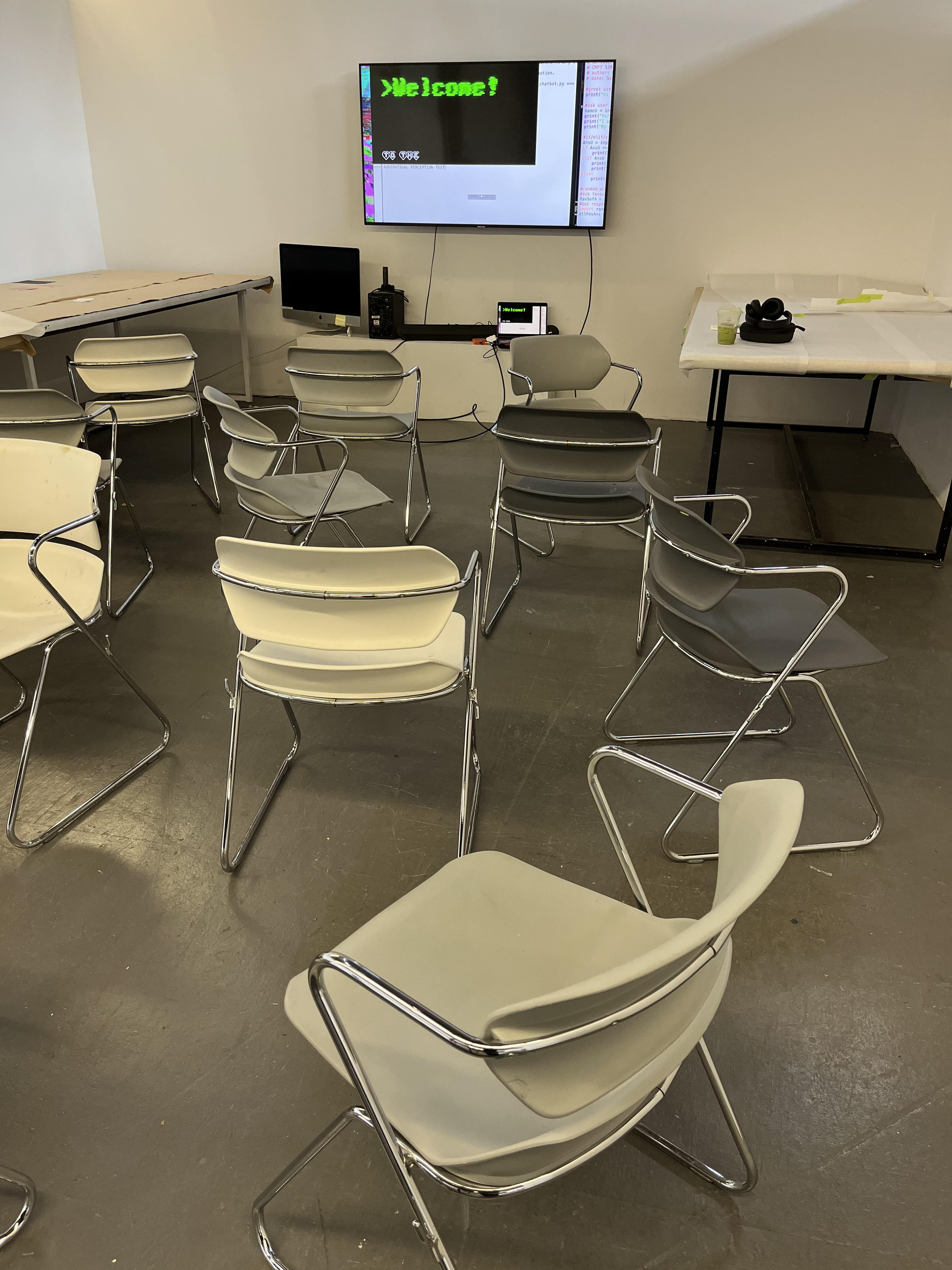 Installation test 2 (video on screen)