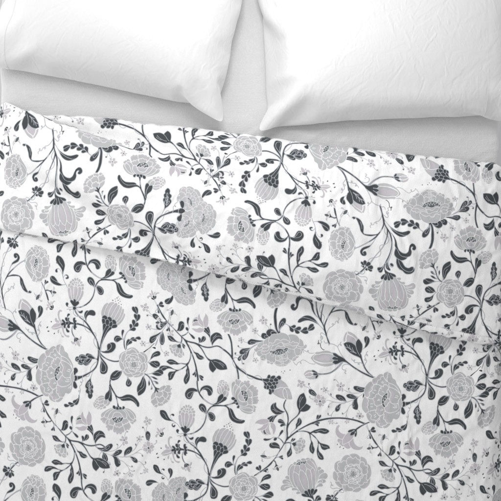 Cloud Dancer Floral Bedding Detail