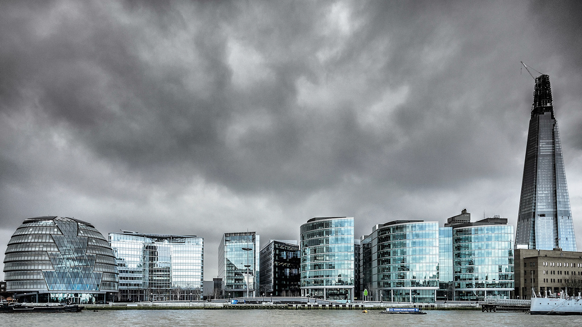 More London, with City Hall and the Shard.