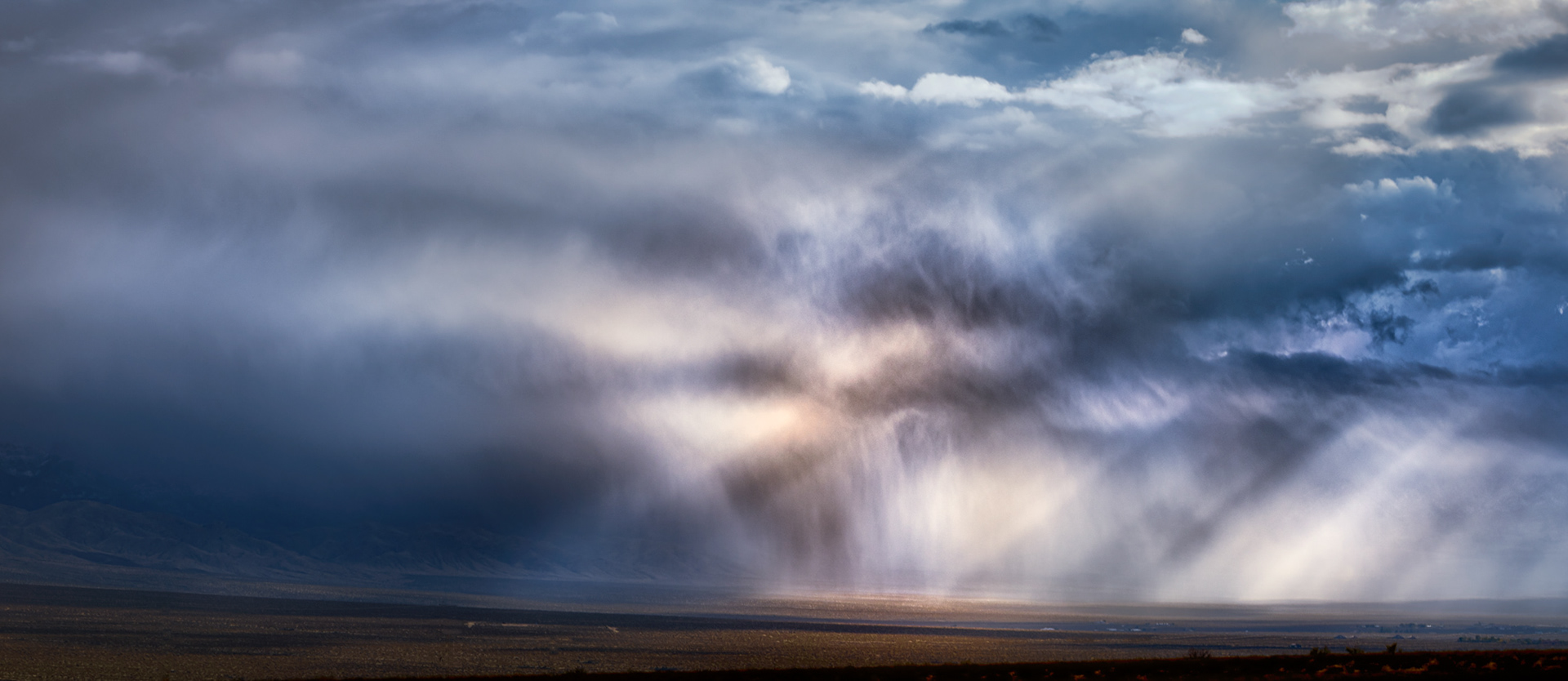 Storm near Mesquite Nevada