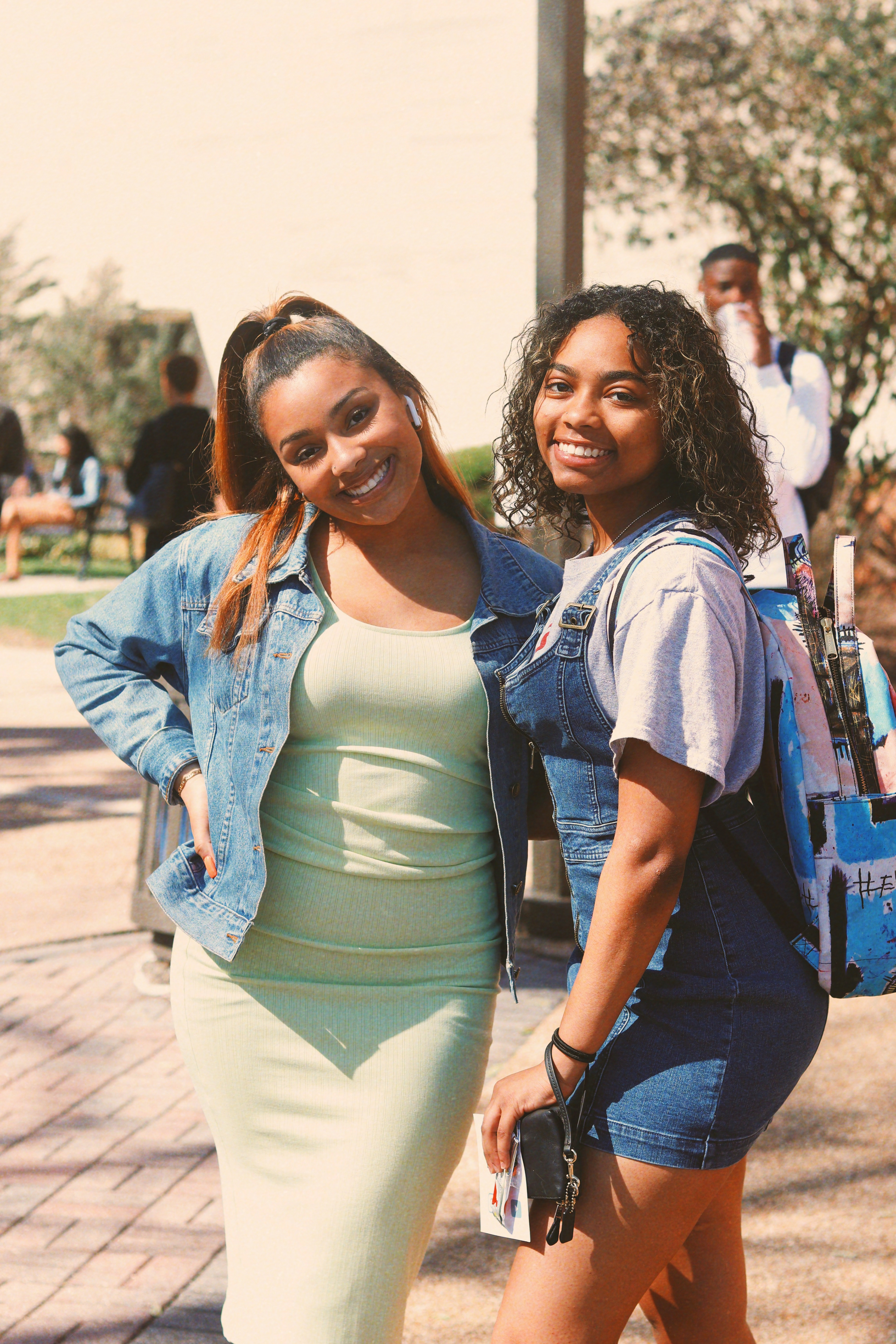 Delanie x Asia