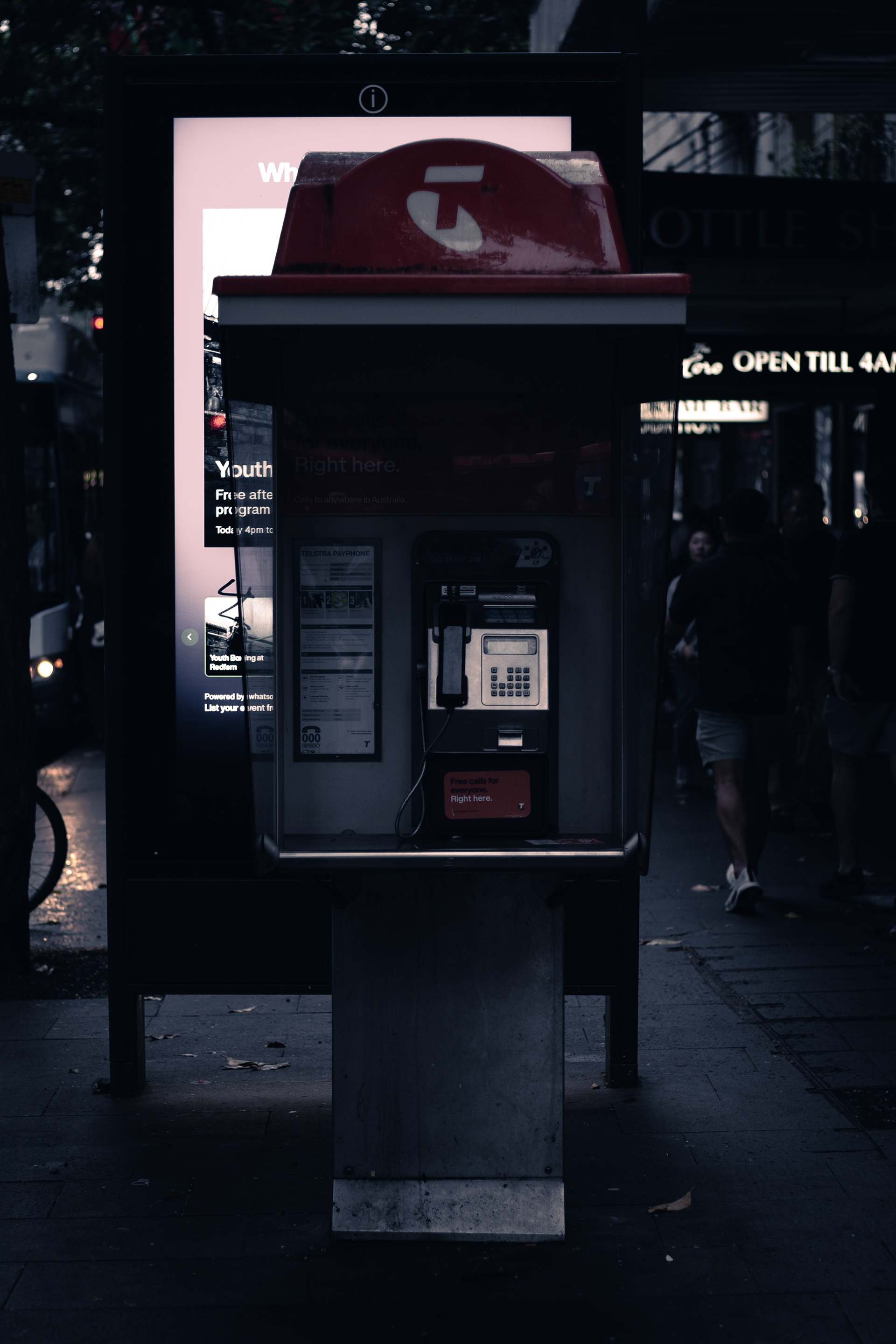 Shutter 1/200 | f2.5 | ISO 200