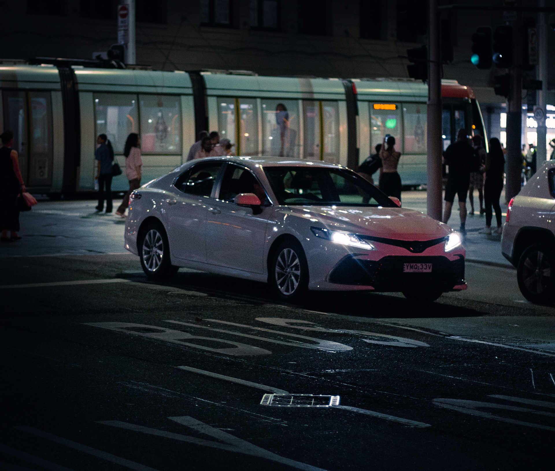 Shutter 1/200 | f1.8 | ISO 3200