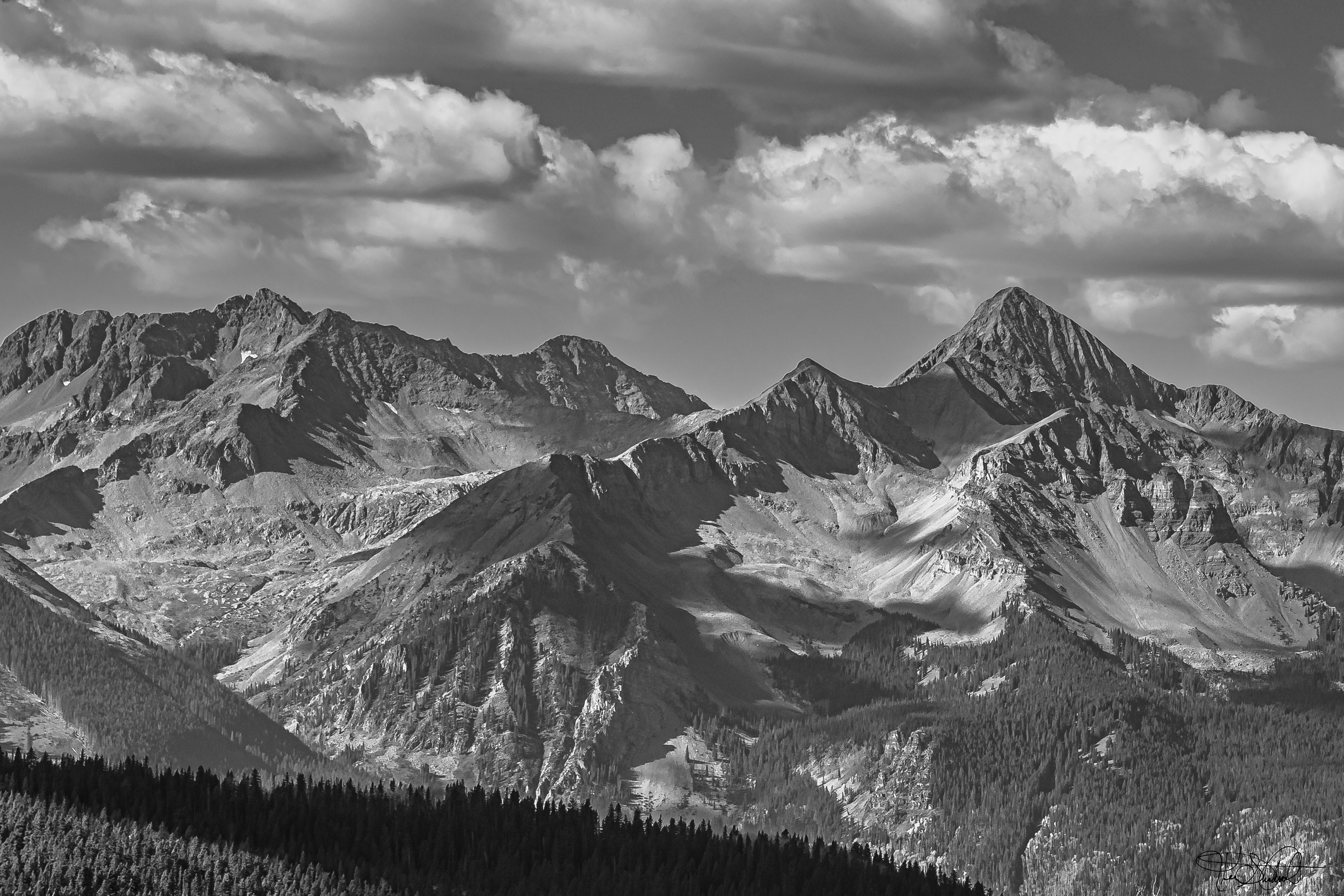 Mountains aboveMountains above Telluride Telluride
