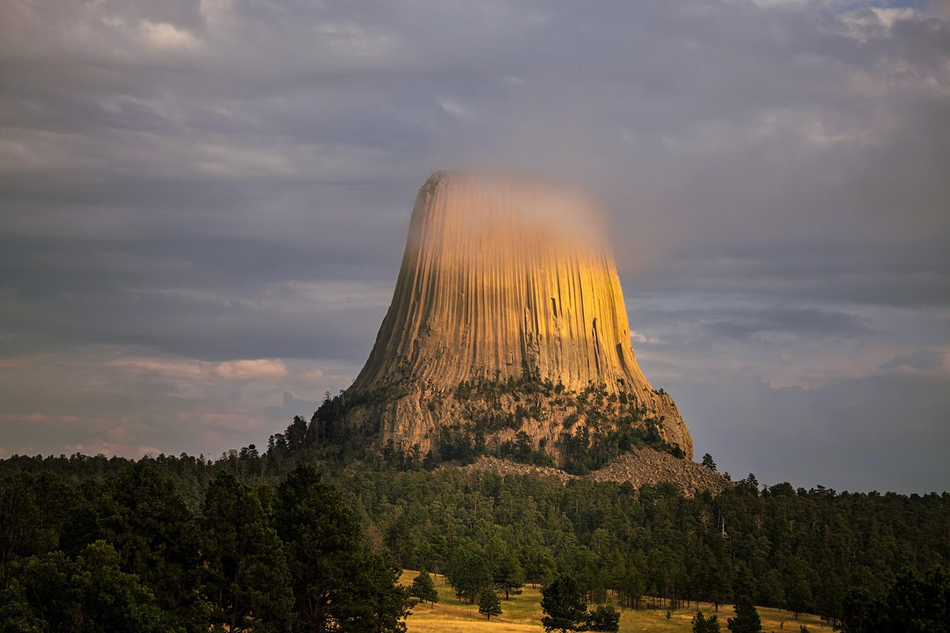 Devil's Tower Wyoming