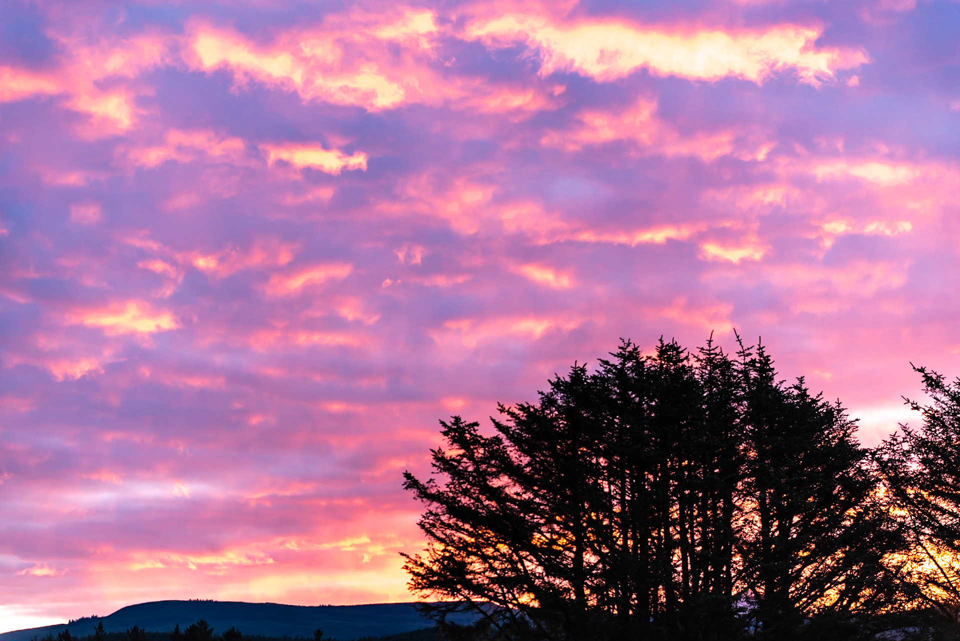 Dawn color palette over the Oregon Coastal Range from Gearhart, OR