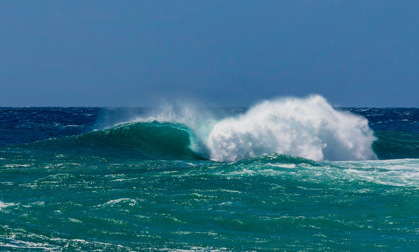 Poipu Wave Approaching Swimming Area