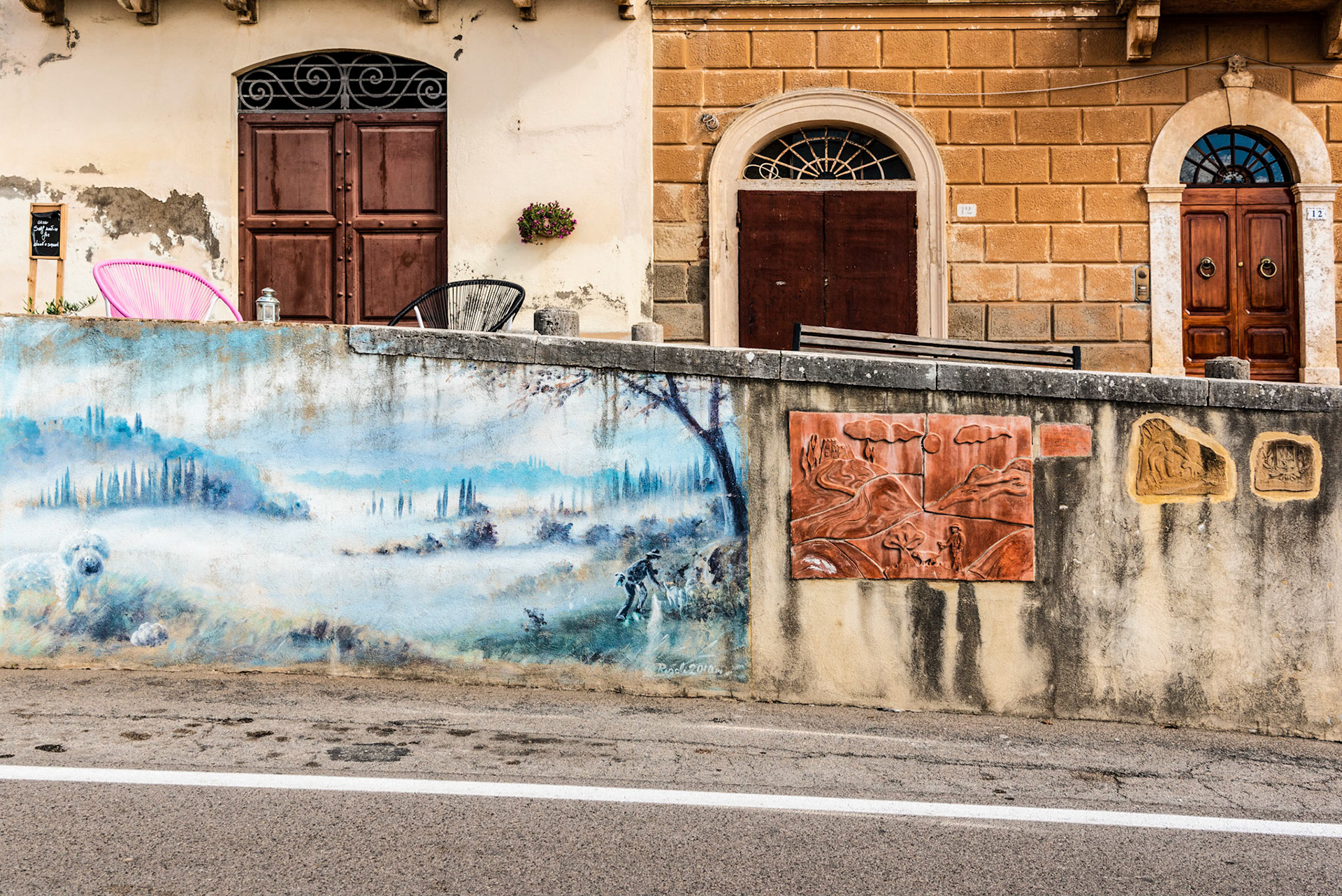 Wall painting and terra cotta tiles paying homage to Millie - champion truffle dog.
