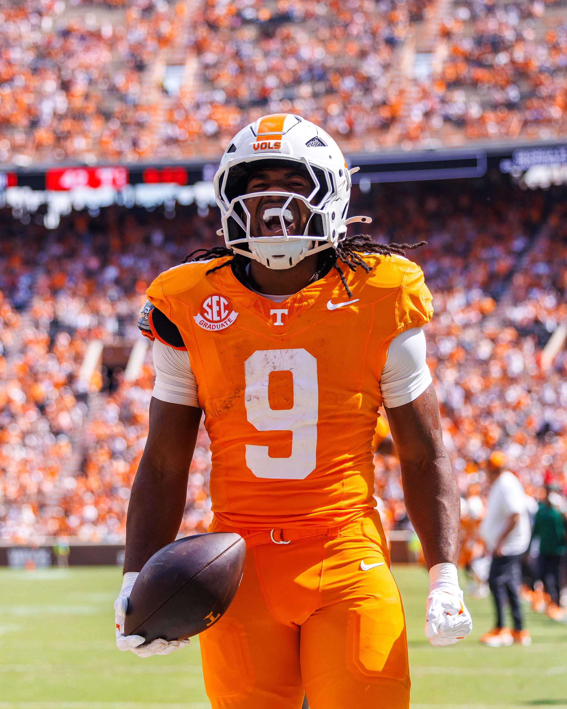 Tennessee Volunteers running back Star Thomas (9) celebrates a touchdown against the UAB Blazers during their game at Neyland Stadium on September 20, 2025.  (Photo by Miles Lineberger / Tennessee Football)
