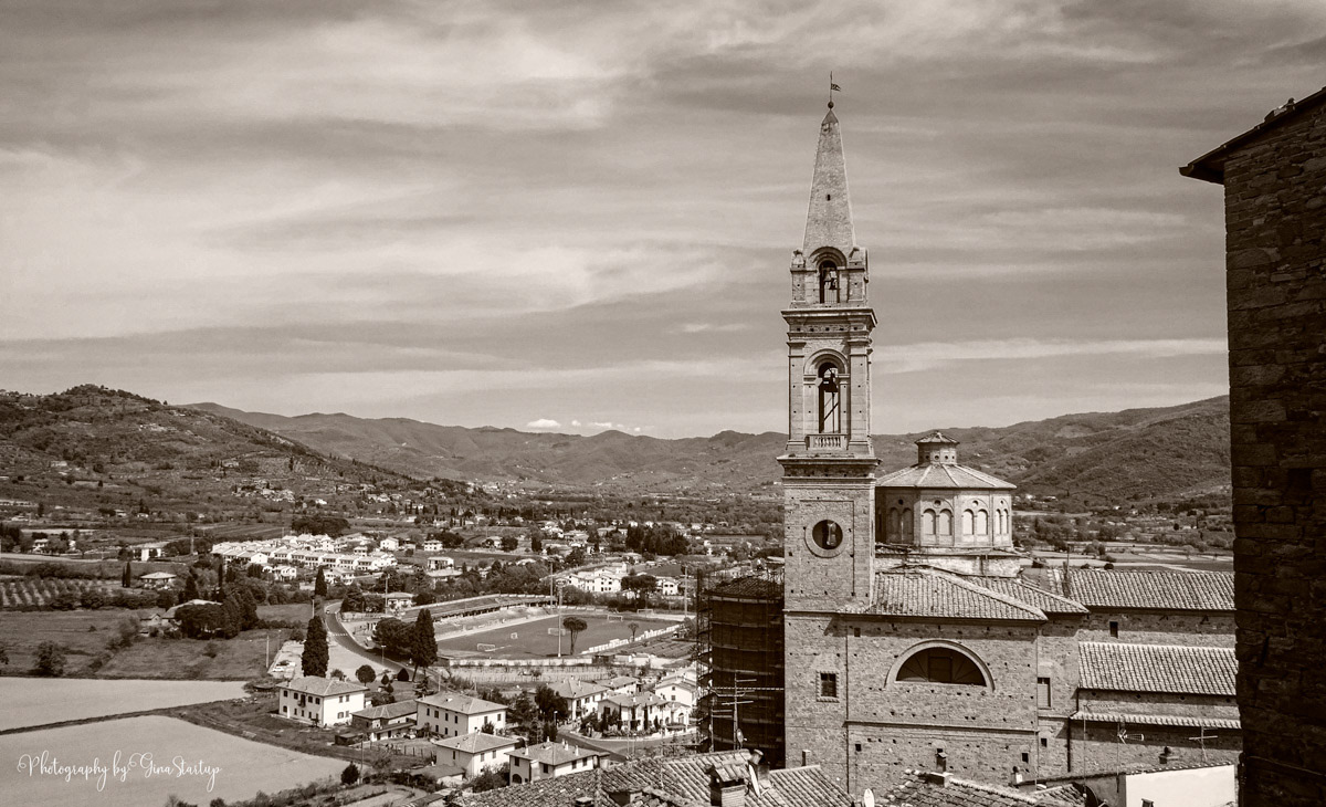 Castiglion Fiorentino by Gina Startup 