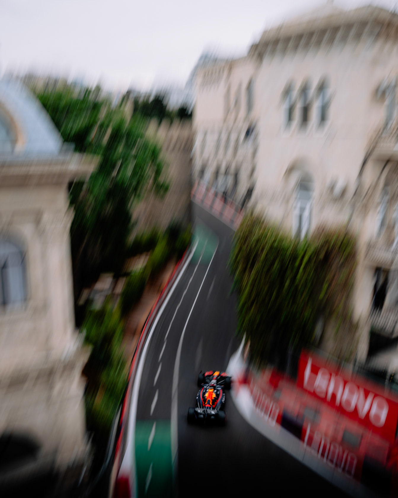 during the 2025 Formula 1 Qatar Airways Azerbaijan Grand Prix, 17th round of the 2025 FIA Formula One World Championship from September 19 to 21, 2025 on the Baku City Circuit, in Baku, Azerbaijan - Photo Alberto Vimercati / DPPI