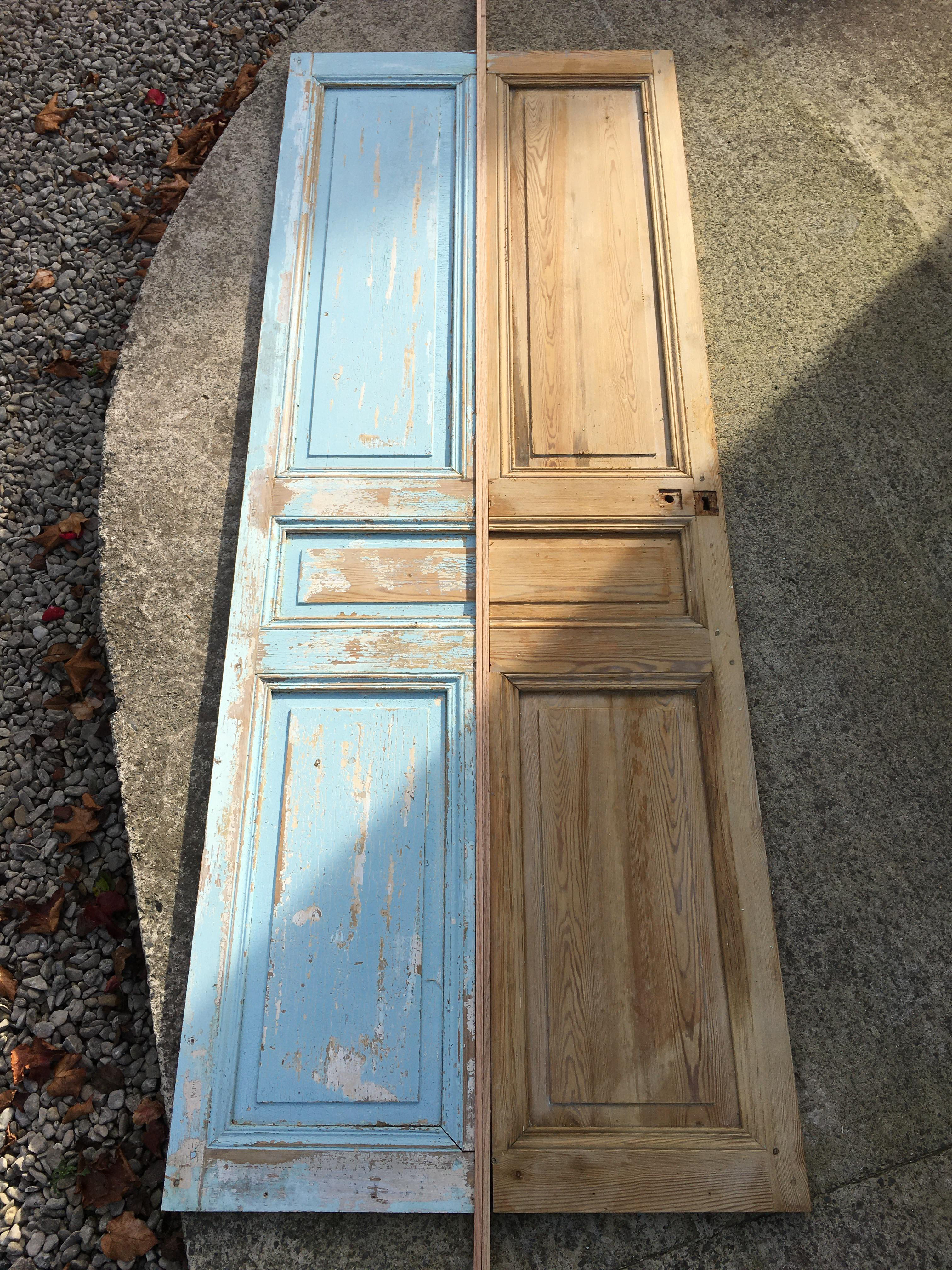 Découope de la porte en deux vantaux