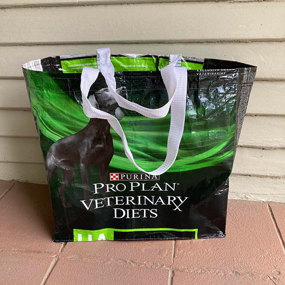 Dog food bag tote.