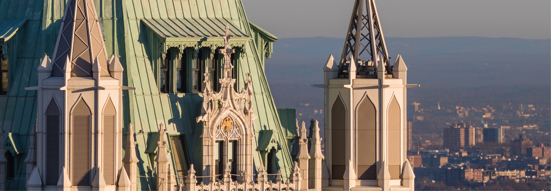 Woolworth Building, Broadway