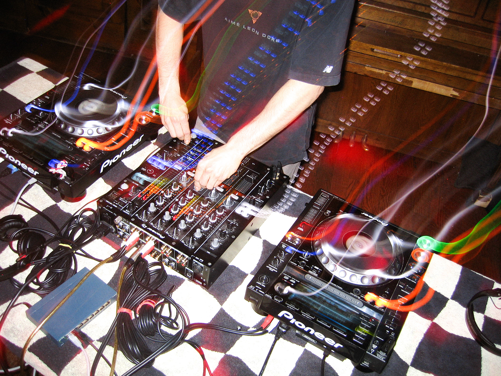 Off Topic Music at Francis Kite Club NYC. March 2025