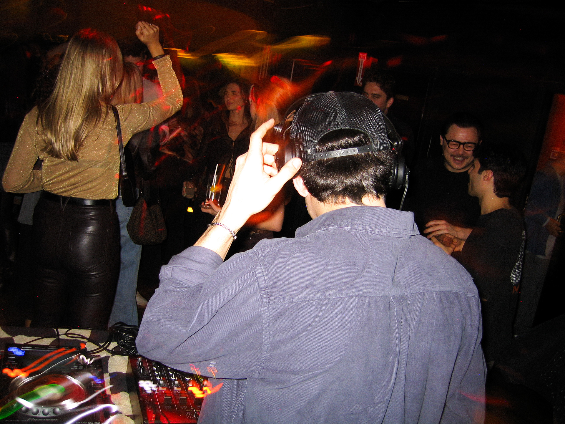 Off Topic Music at Francis Kite Club NYC. March 2025