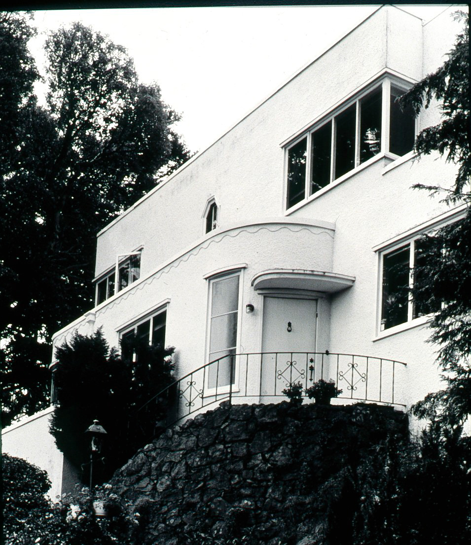 Art Deco Residence