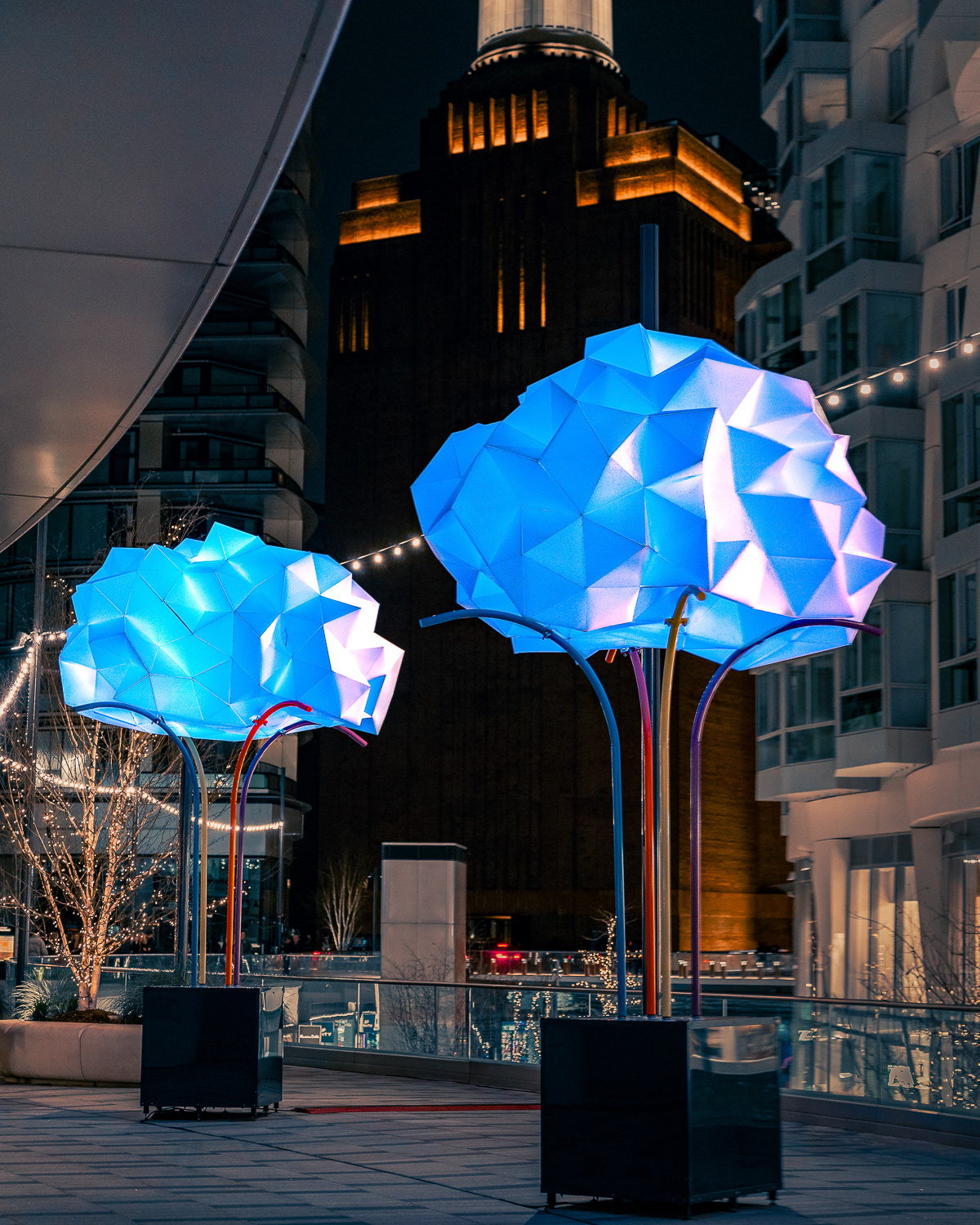 Cloudy Lanterns by Mad Rhizome. Photo by Anson Tang.