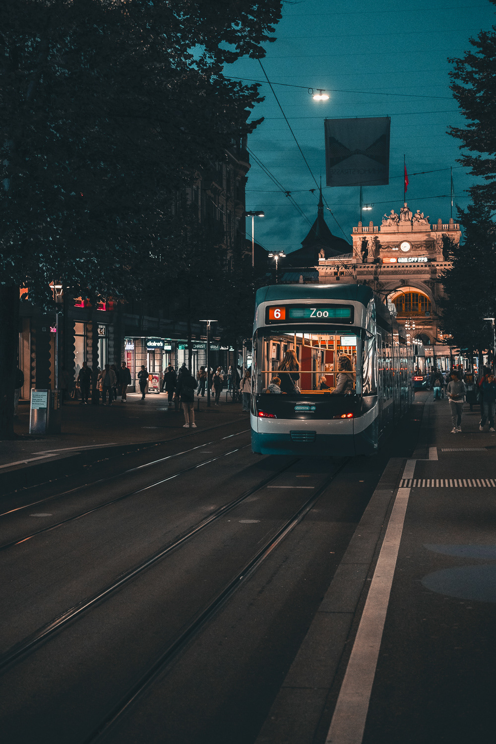 Tram at Bahnhofstrasse in Zurich, Switzerland. Photo by Anson Tang.