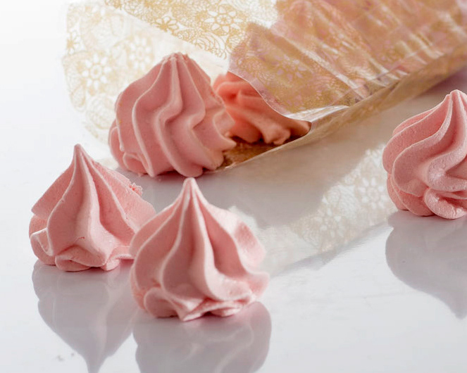 Meringues à la framboise