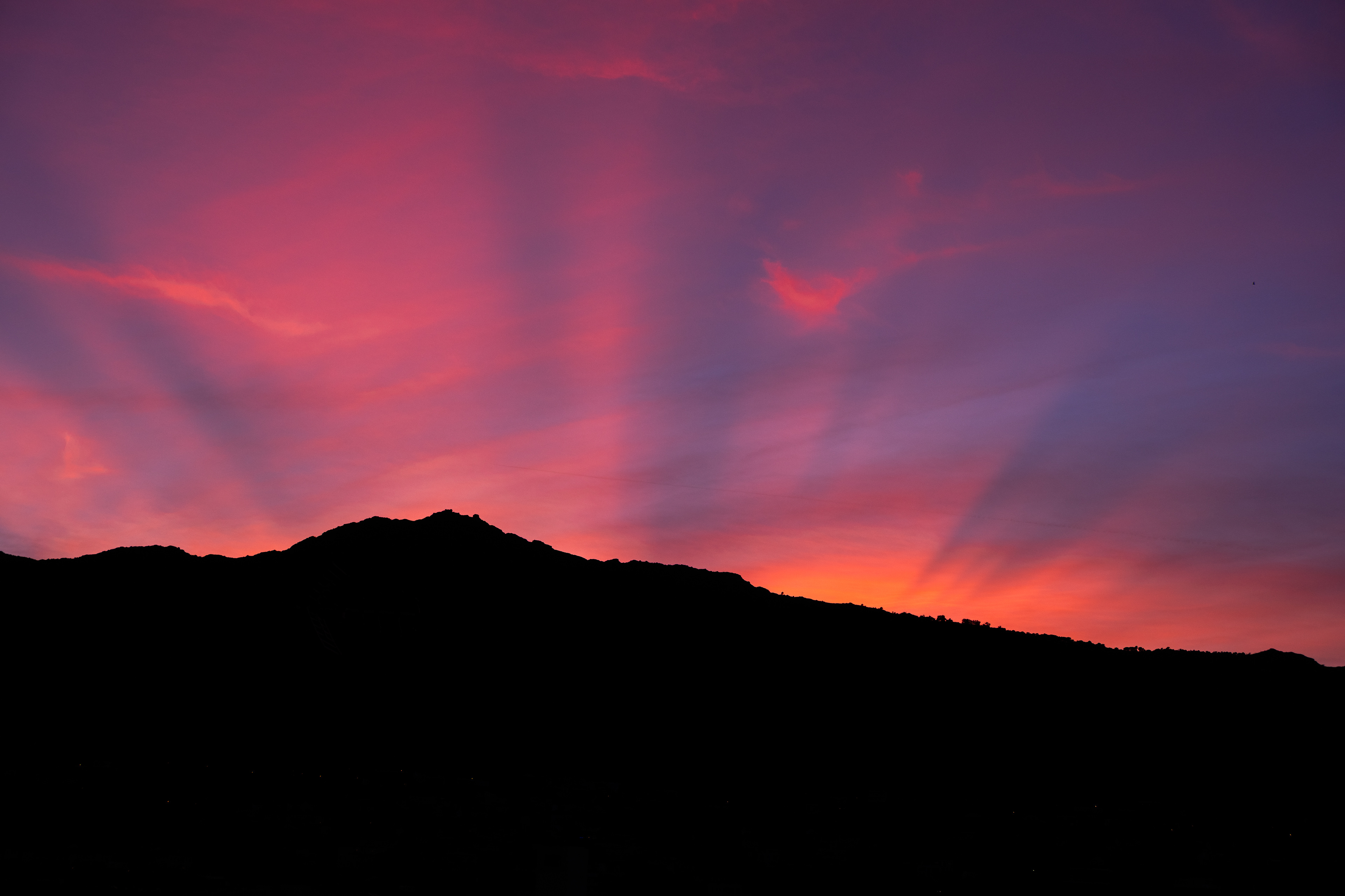 Serra de Rodes (des de Port de la Selva)