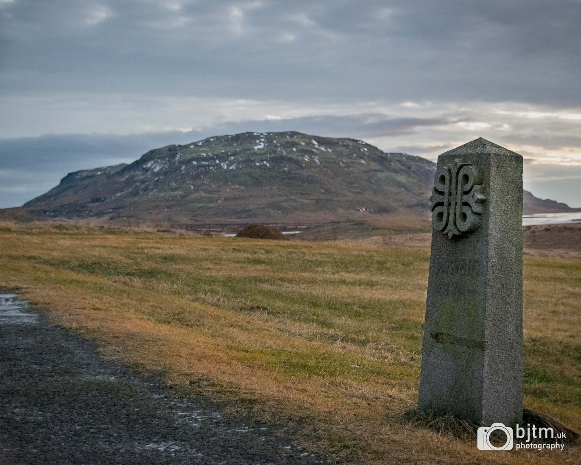 The sign shows the way. Iceland, December 2017
