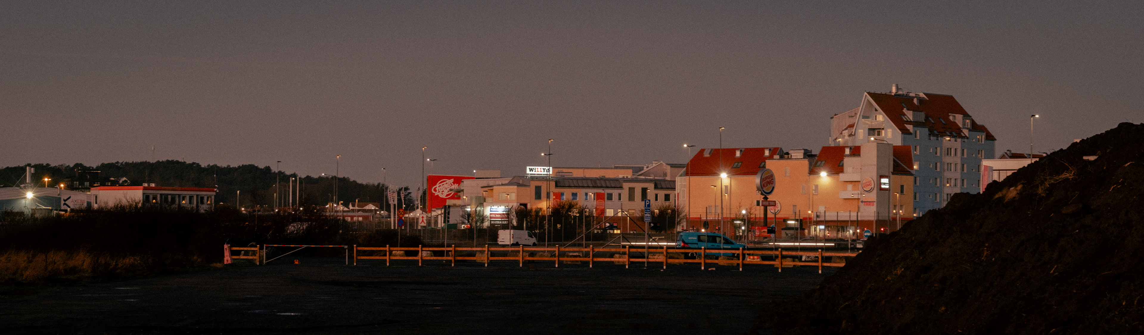 Morgonljus - Amhult resecentrum, Torslanda