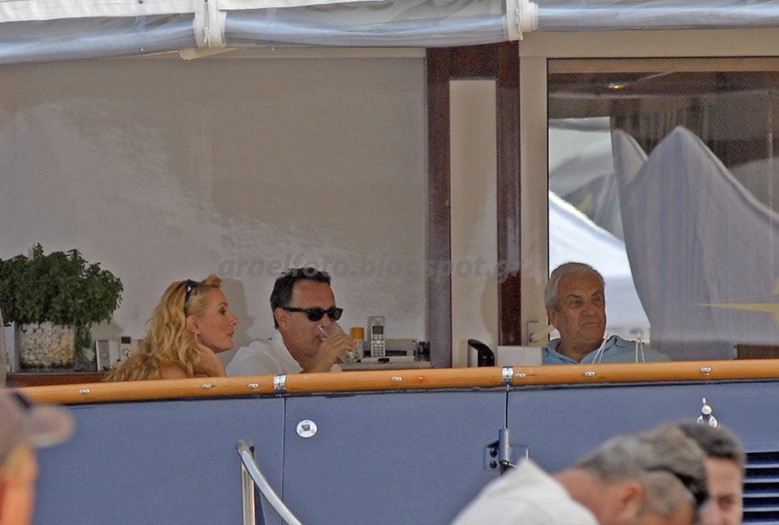 Σκιάθος 2007, Tom Hanks and Rita Wilson with Kontominas