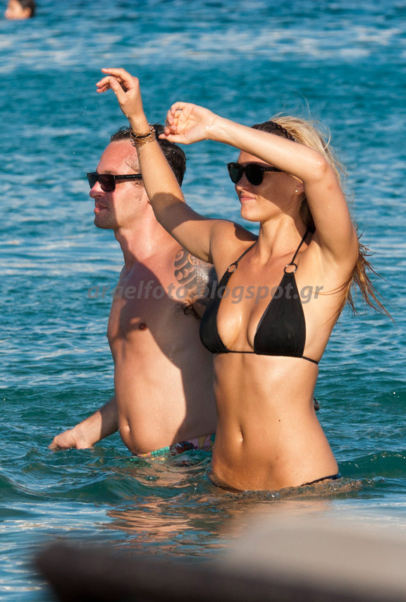 Μύκονος 2011, Bar Rafaeli