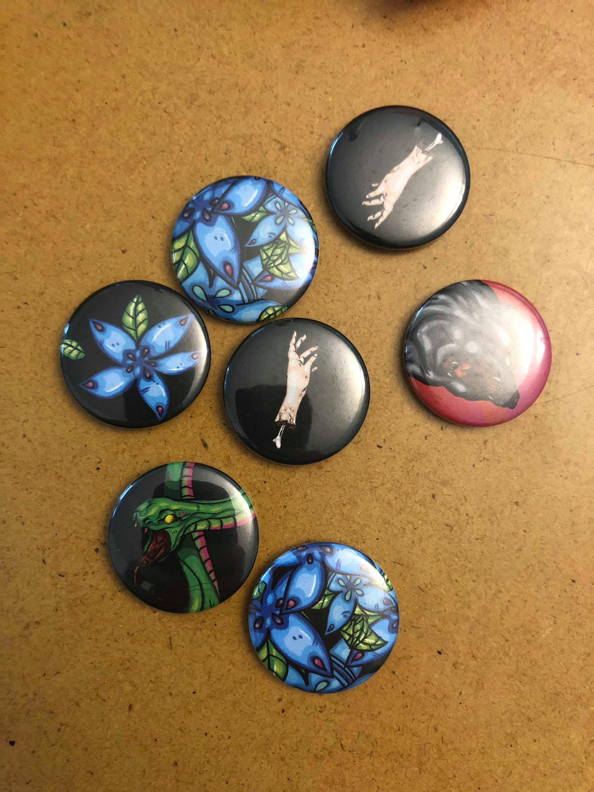 Buttons Small