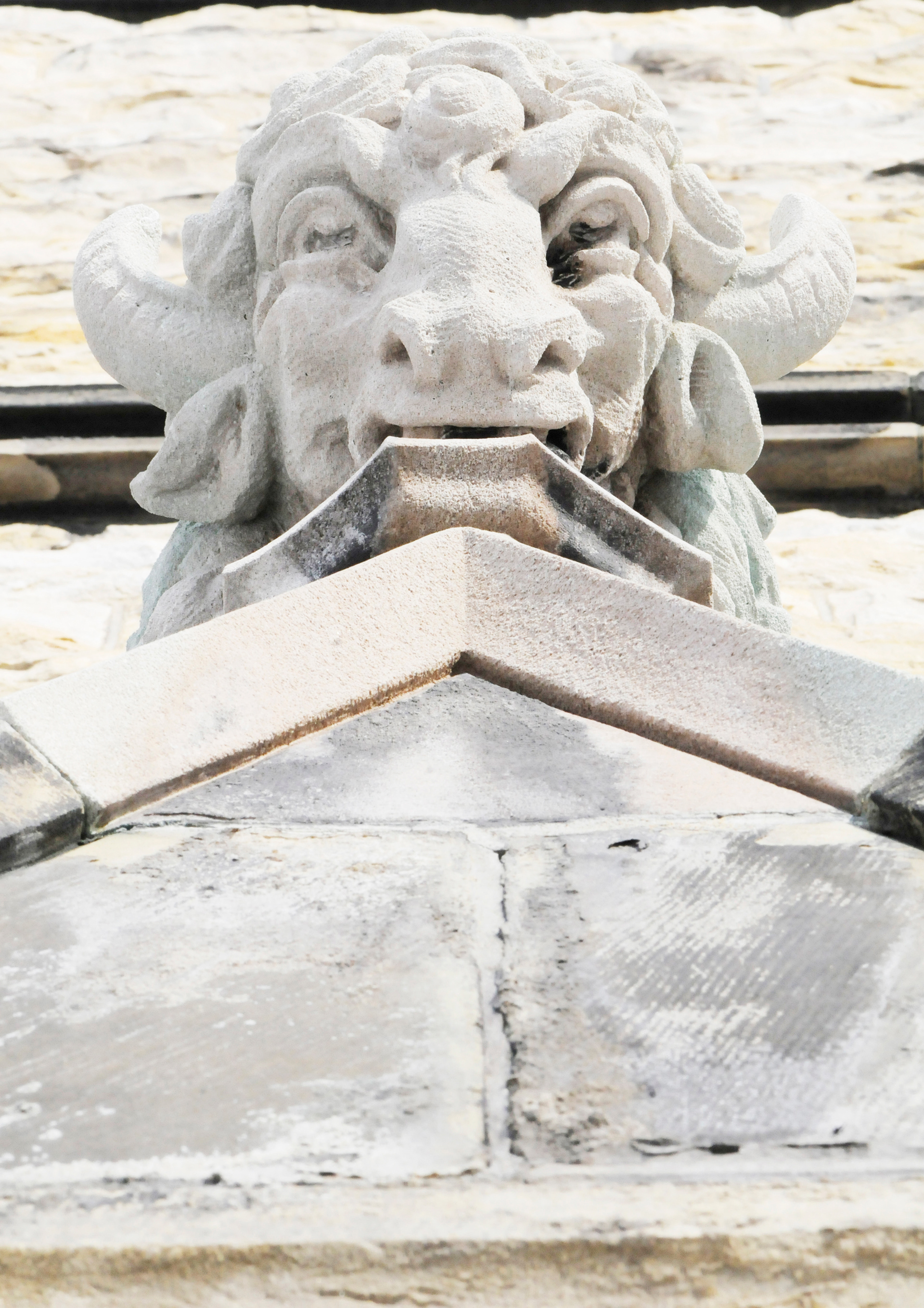 Photography by L Tyrrell - House of Commons of Canada