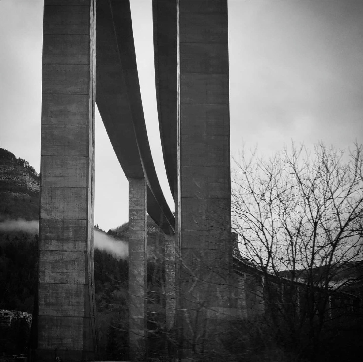 "Un pont entre deux montagnes", jan. 2020.