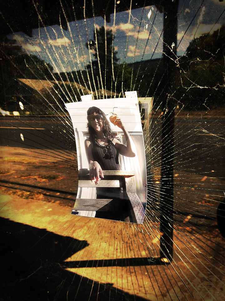 Broken Mirrors Make it Harder To See Vices