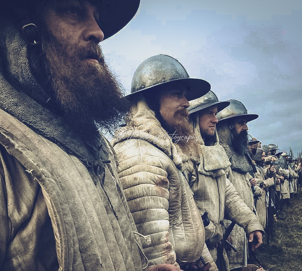 English Soldiers on the film set of Outlaw King