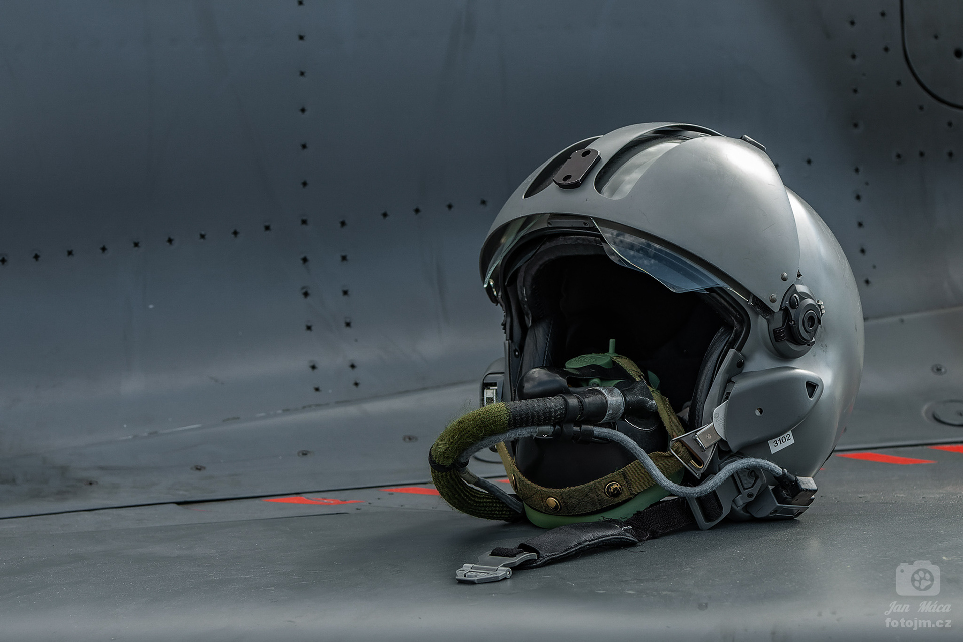 Letecká helma na křídle B-52